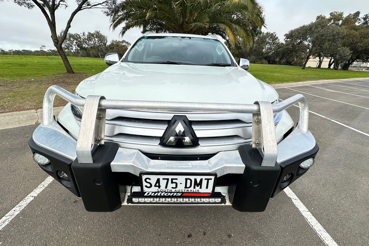 2021 Mitsubishi Pajero Sport GLX QF