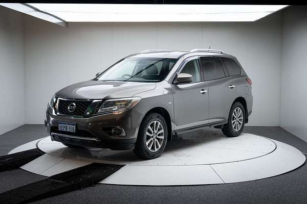2014 Nissan Pathfinder ST R52