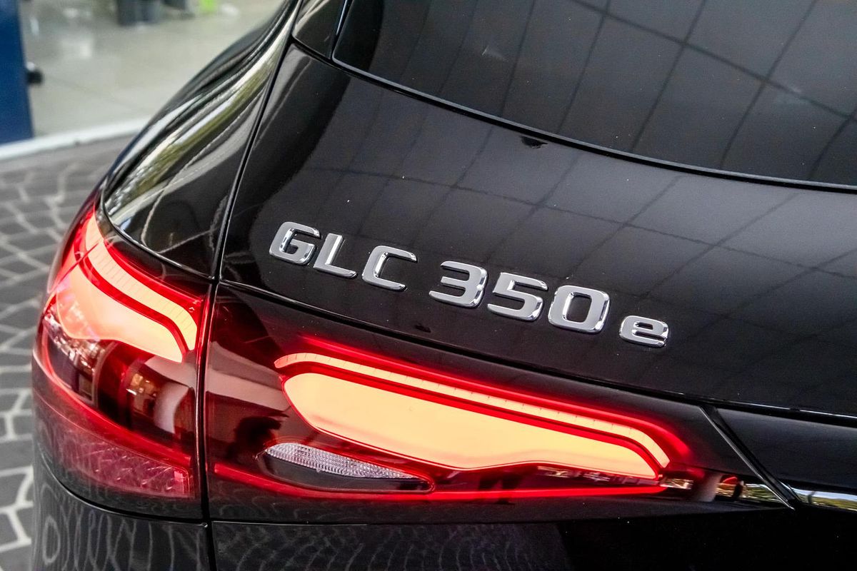 X254 806MY GLC350 e WAG 9G 9sp 2.0T/115kW Hyb