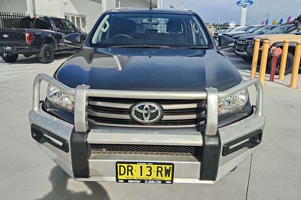 2016 Toyota Hilux SR GUN126R 4X4