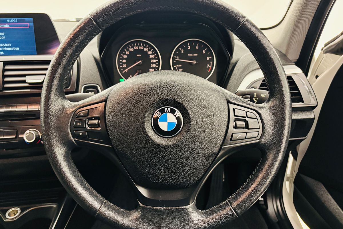 2014 Bmw 1 16i 6 SP MANUAL 5D HATCHBACK T4
