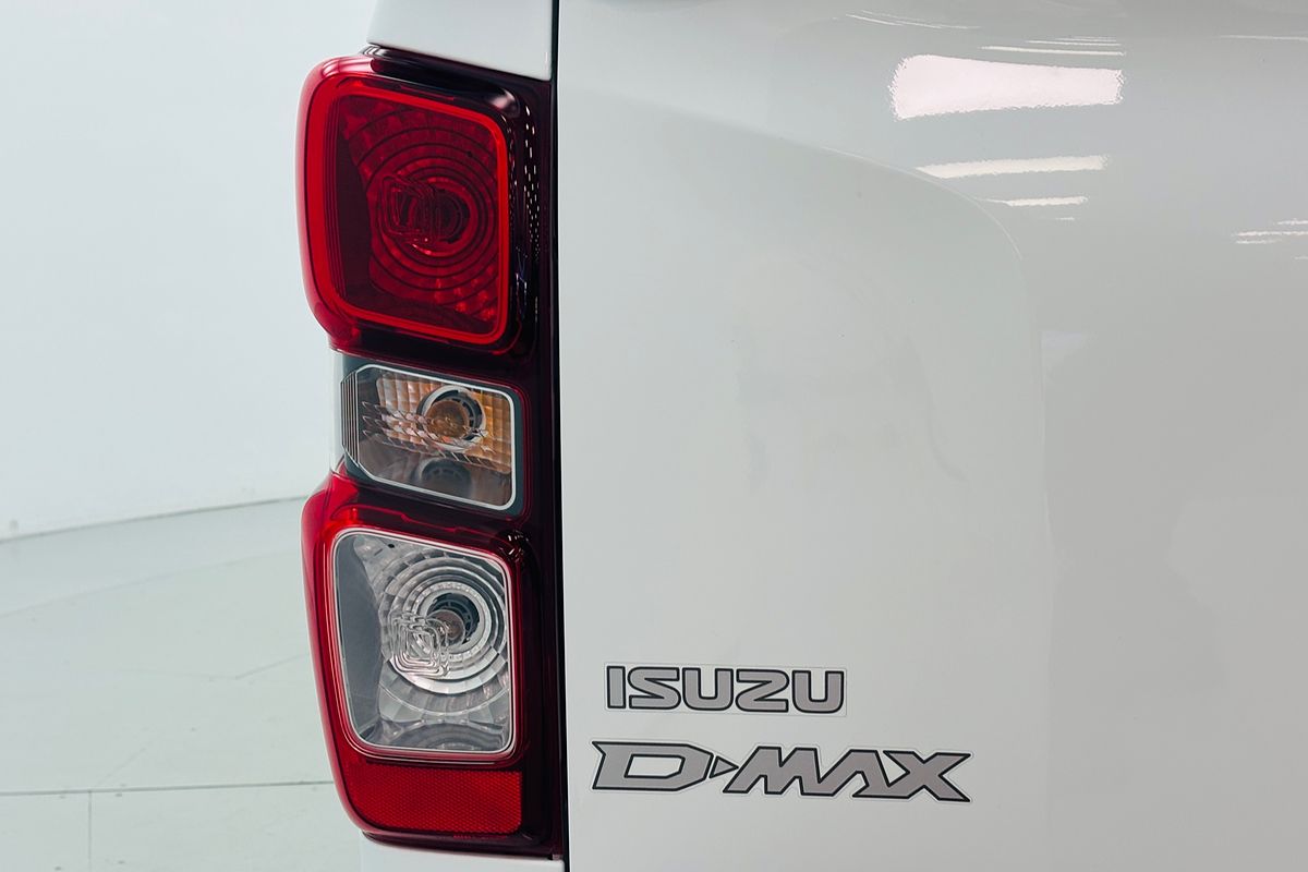 2023 Isuzu D-Max 4X4 Crew Ute SX Automatic