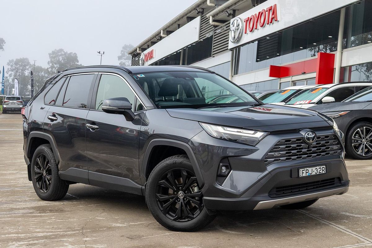 2025 Toyota RAV4 Cruiser AXAH54R