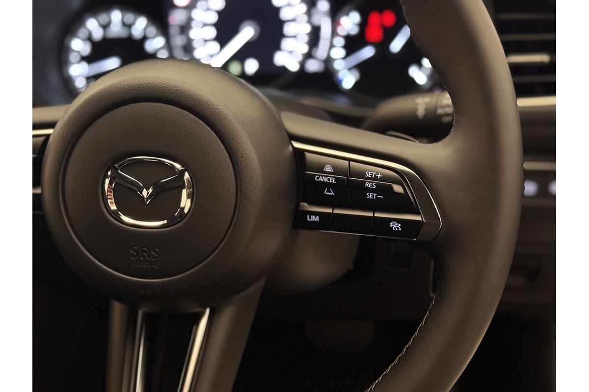 MAZDA3 R 6AUTO HATCH G20 EVOLVE