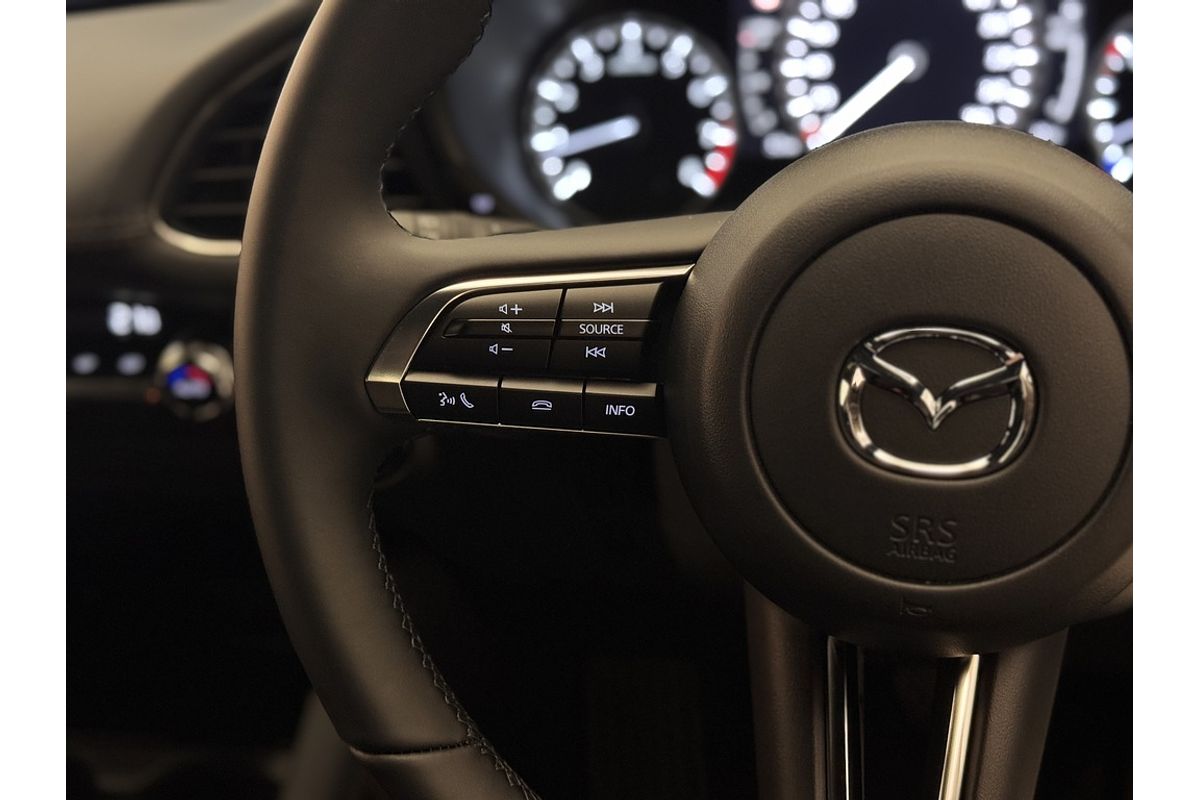 MAZDA3 R 6AUTO HATCH G20 EVOLVE