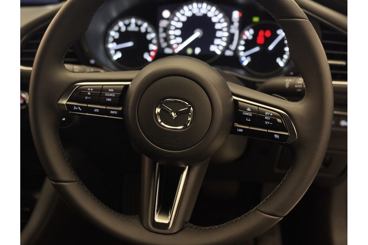 MAZDA3 R 6AUTO HATCH G20 EVOLVE