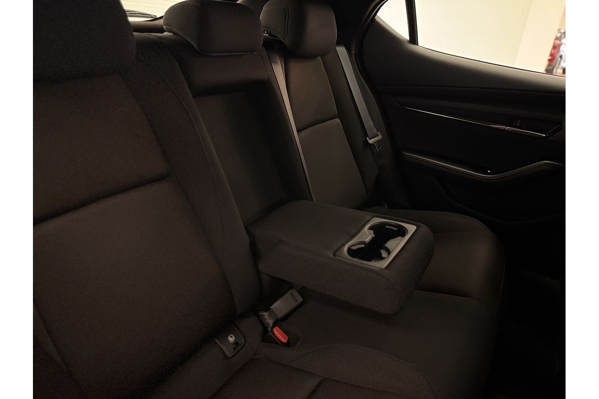 MAZDA3 R 6AUTO HATCH G20 EVOLVE