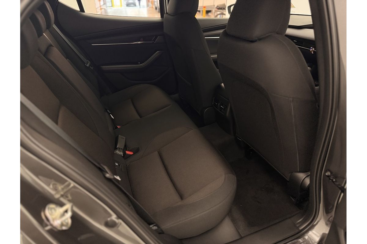 MAZDA3 R 6AUTO HATCH G20 EVOLVE