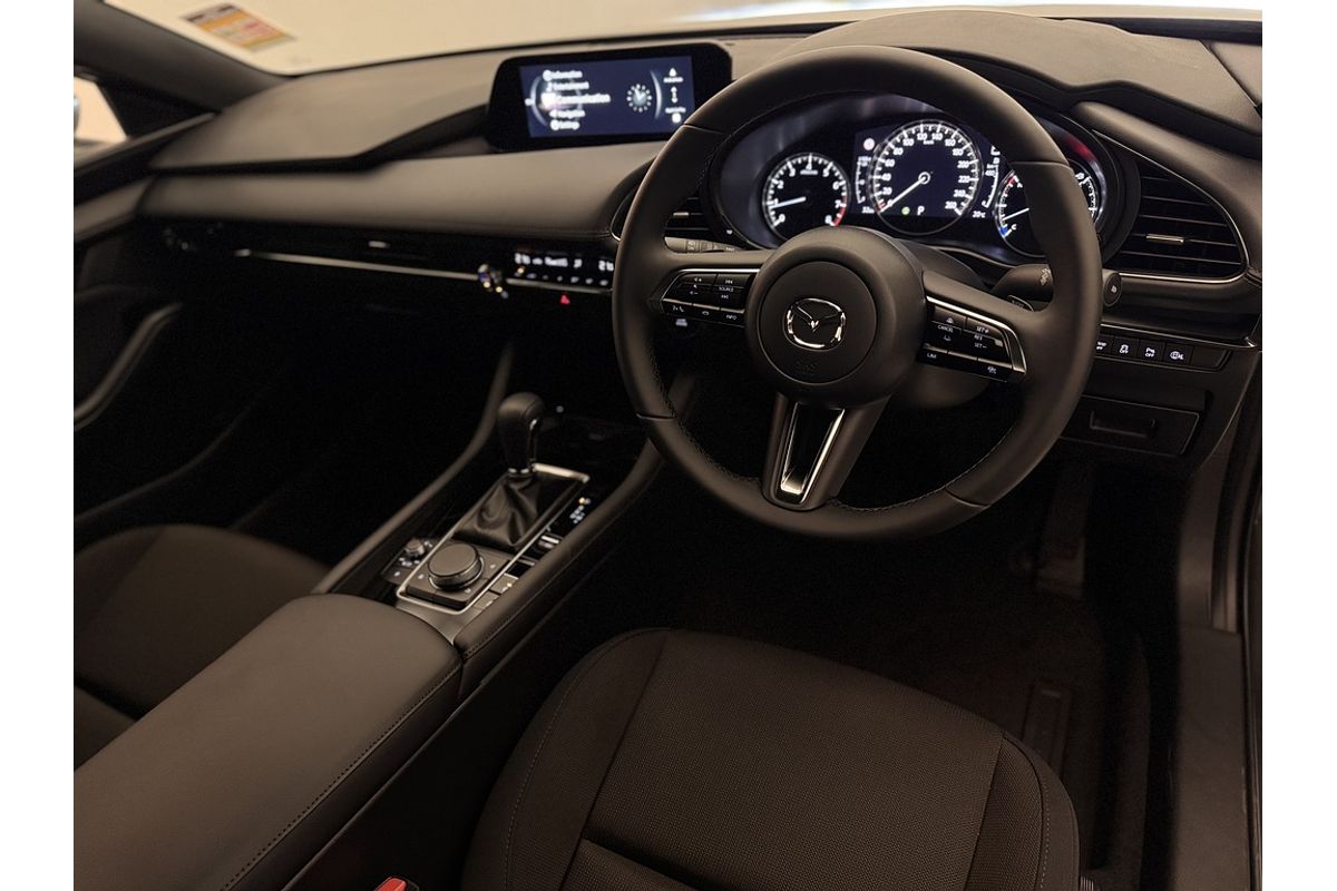 MAZDA3 R 6AUTO HATCH G20 EVOLVE