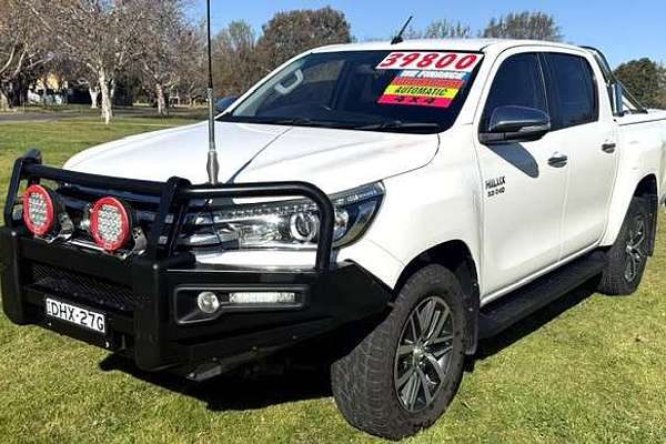 2016 Toyota Hilux SR5 GUN126R 4X4