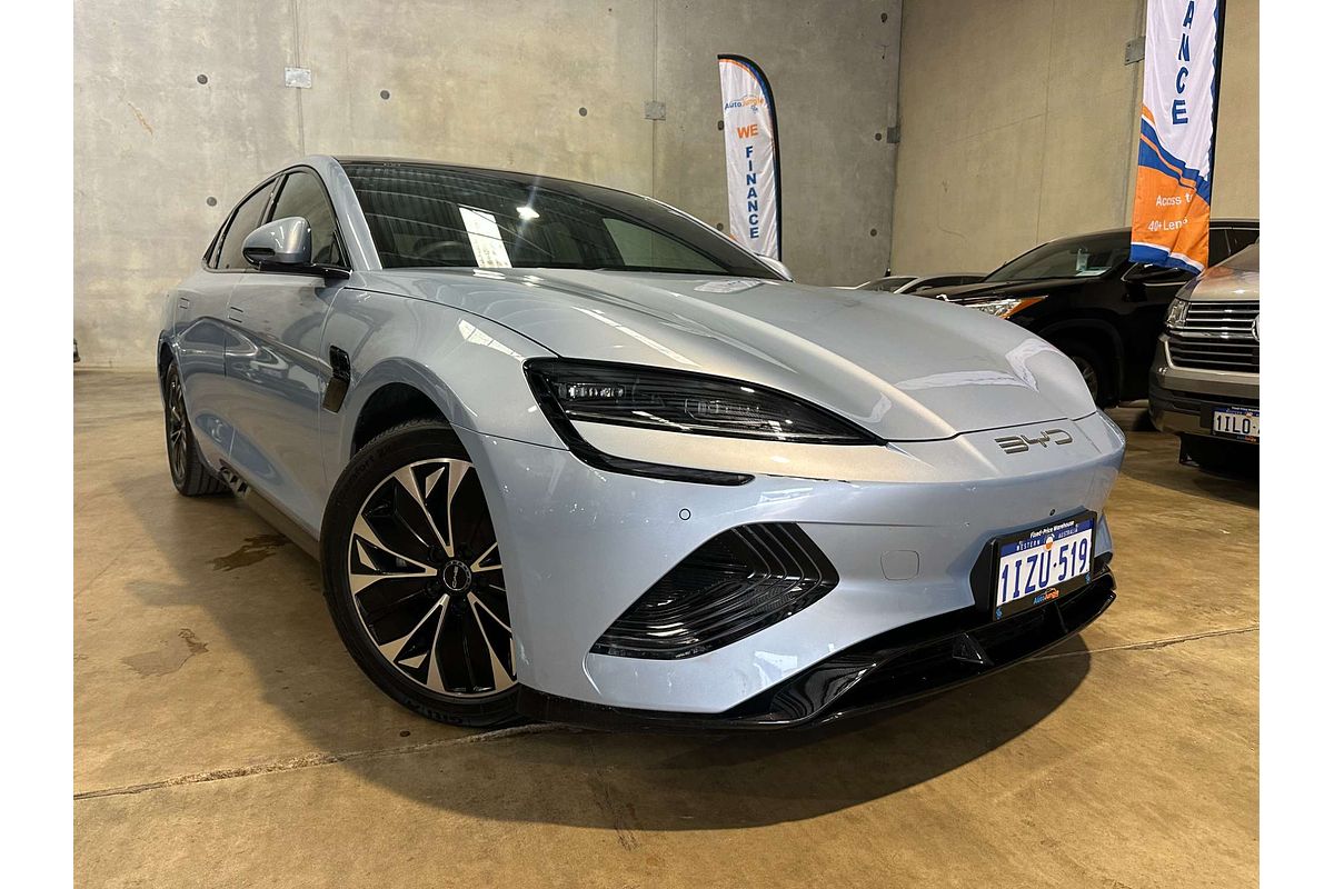 2023 BYD SEAL Dynamic