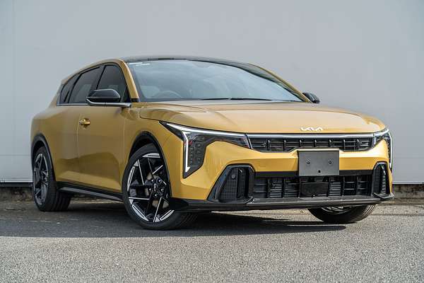 2025 Kia K4 GT-Line CL4m
