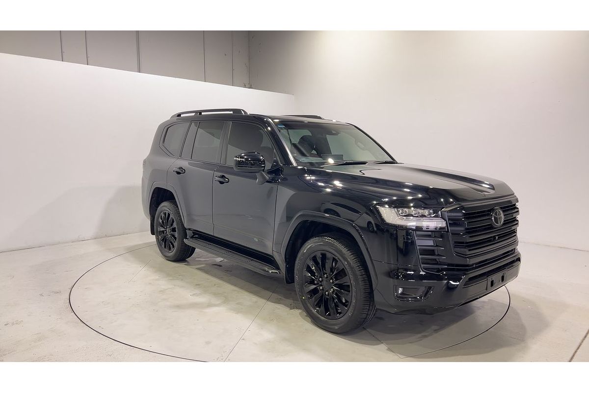 2023 Toyota Landcruiser Sahara ZX FJA300R