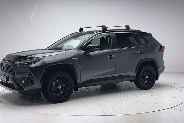 2024 Toyota RAV4 XSE AXAH52R thumb-3