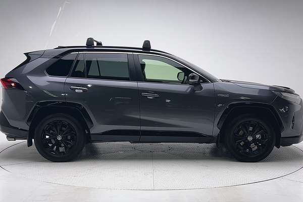 2024 Toyota RAV4 XSE AXAH52R thumb-8