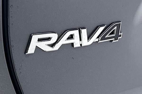 2024 Toyota RAV4 XSE AXAH52R thumb-21
