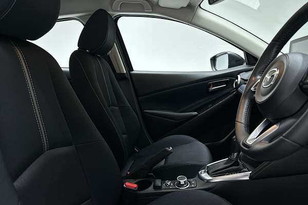 2022 Mazda 2 G15 Evolve DJ Series thumb-12