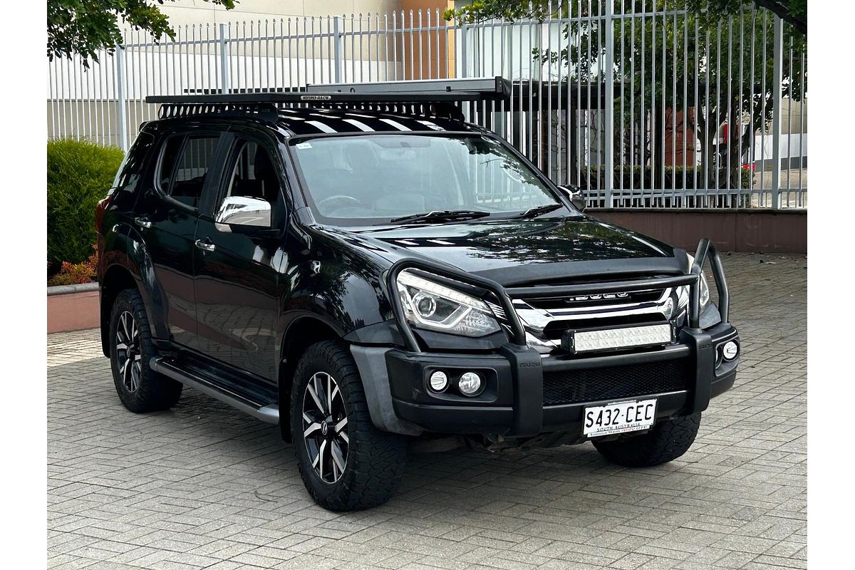 2019 Isuzu MU-X LS-T
