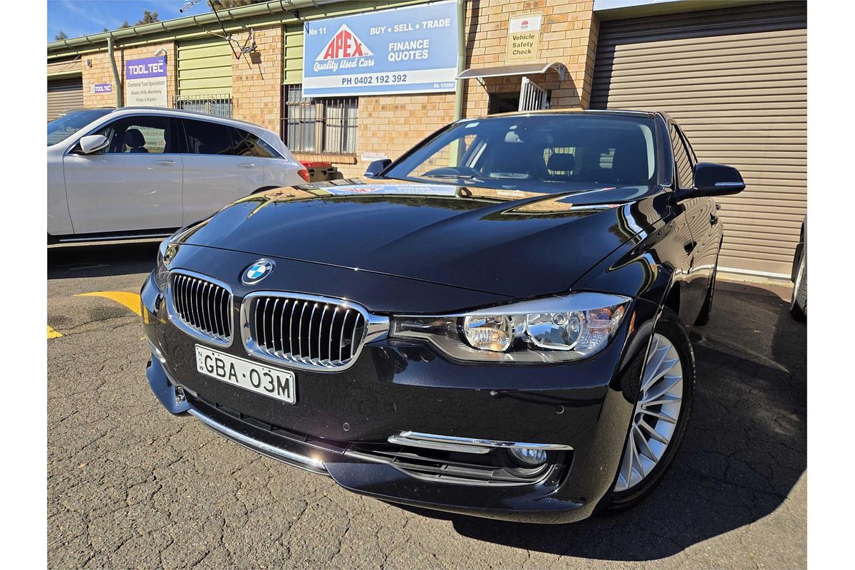 2013 BMW 3 Series 320i F30