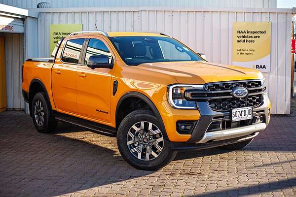 2025 Ford Ranger PHEV Wildtrak 4X4 2.3L thumb-0