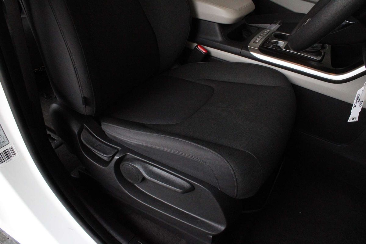 2024 Kia Carnival S KA4