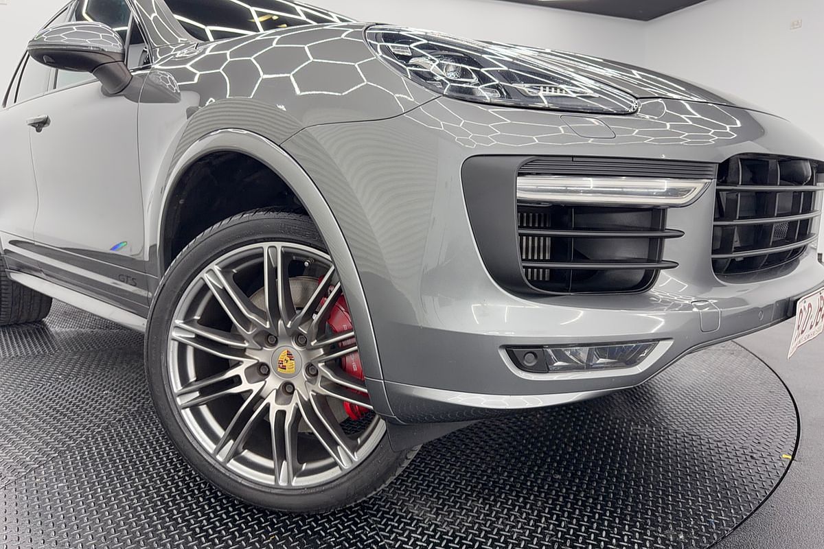 2016 Porsche Cayenne GTS 92A