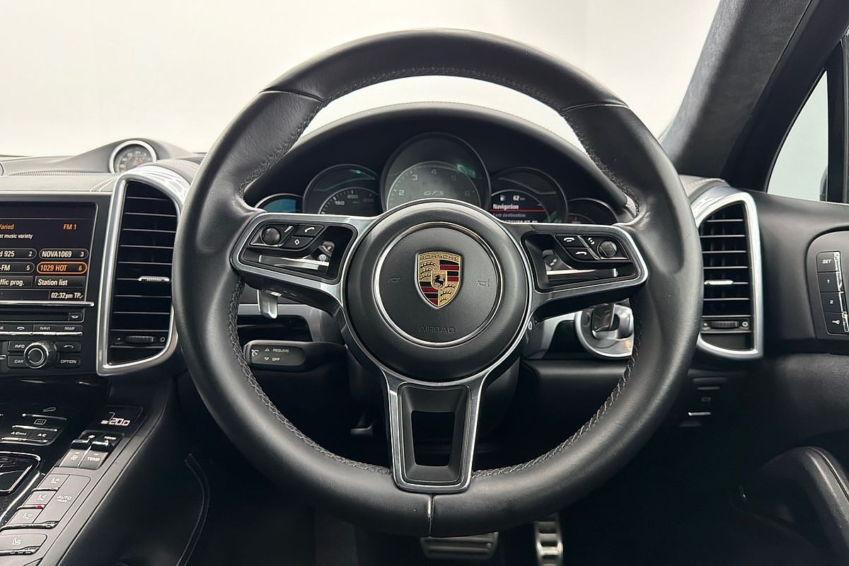 2016 Porsche Cayenne GTS 92A