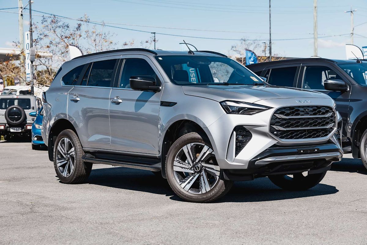 2026 Isuzu MU-X LS-T