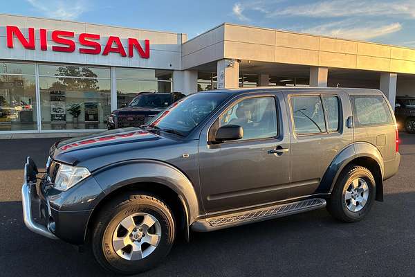 2006 Nissan Pathfinder ST R51