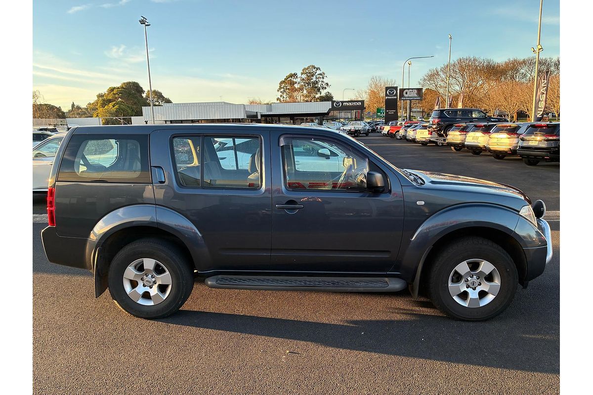 2006 Nissan Pathfinder ST R51