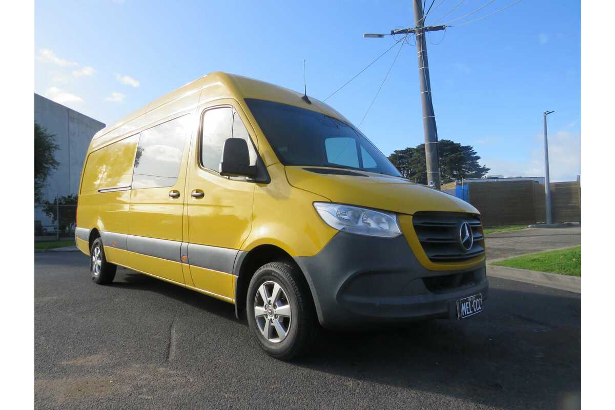 Second hand mercedes benz sprinter 416 cdi on sale