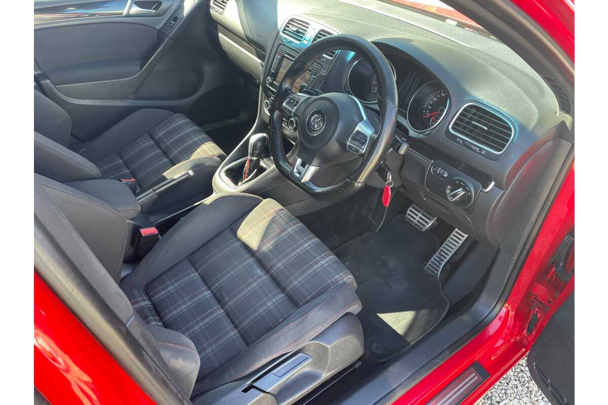 2010 Volkswagen Golf GTI VI