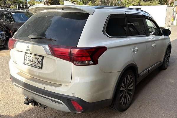 2020 Mitsubishi Outlander LS ZL thumb-3