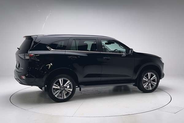 2023 Isuzu MU-X LS-T thumb-7