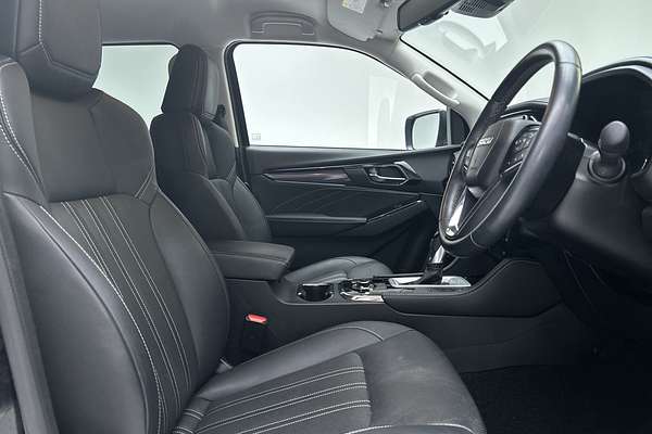 2023 Isuzu MU-X LS-T thumb-12