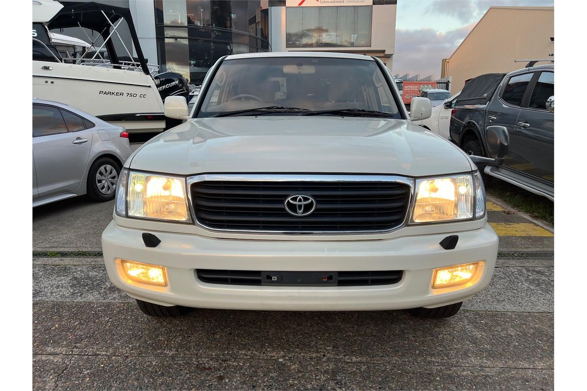 1999 Toyota Landcruiser GXV UZJ100R