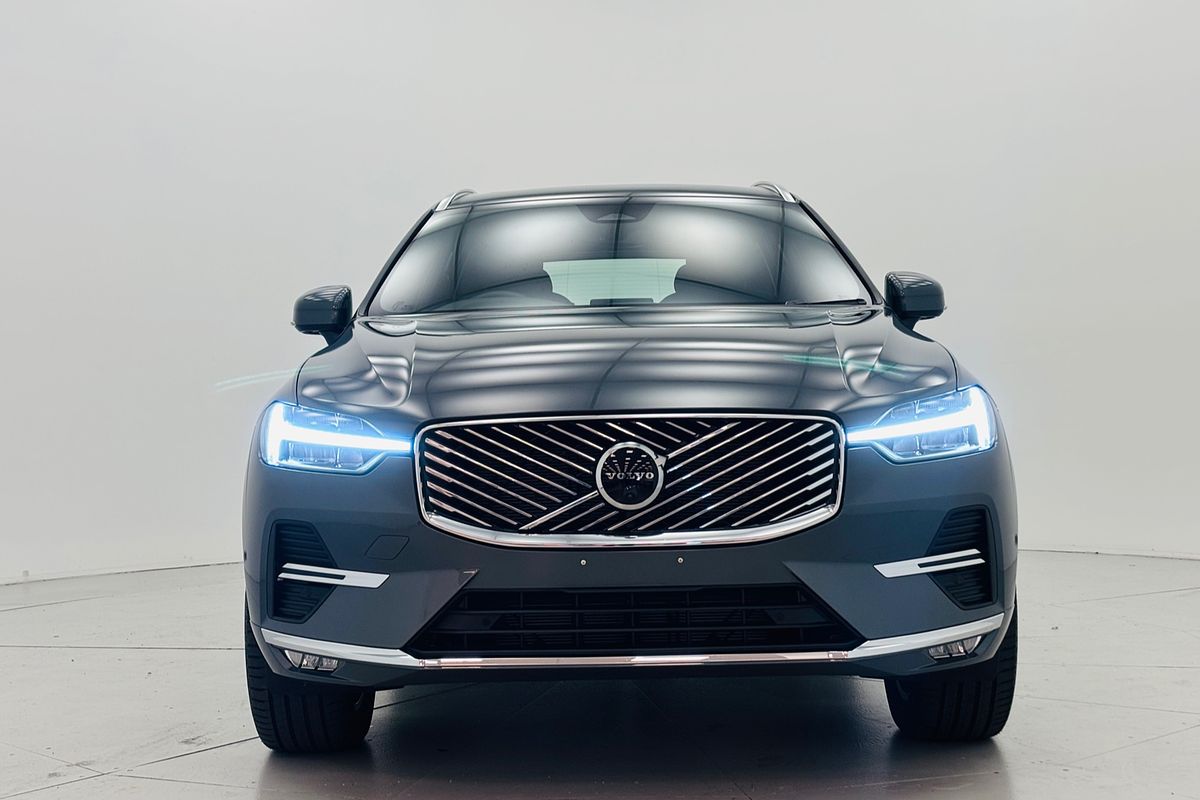 XC60 UZ MY26 Plus B5 Bright Wagon 5dr Spts Auto 8sp AWD 2.0T/10kW (Mild Hybrid)