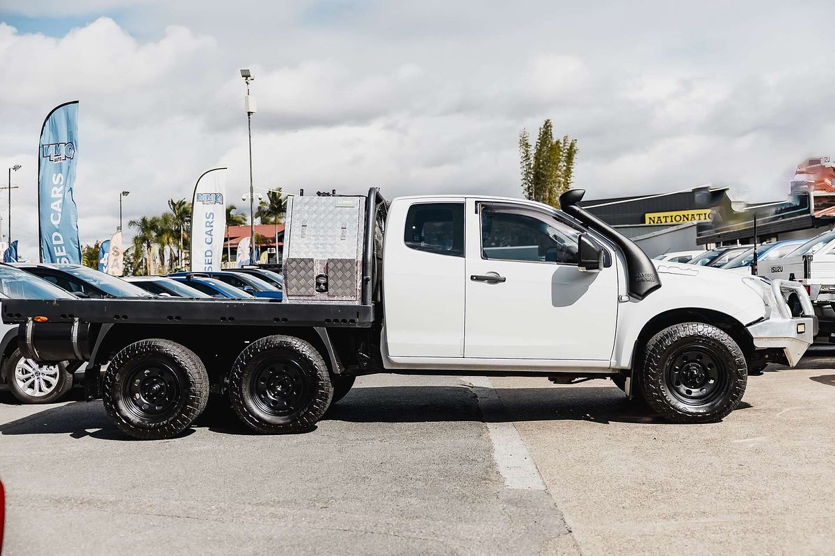 2017 Isuzu D-MAX SX 4X4