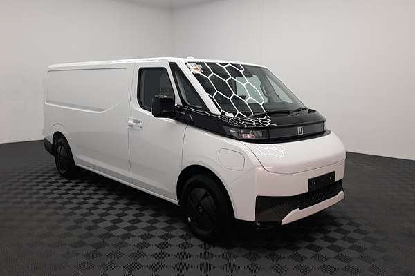 2026 Farizon SuperVan LWB Low Roof