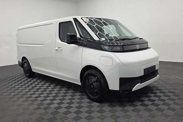 2026 Farizon SuperVan LWB Low Roof