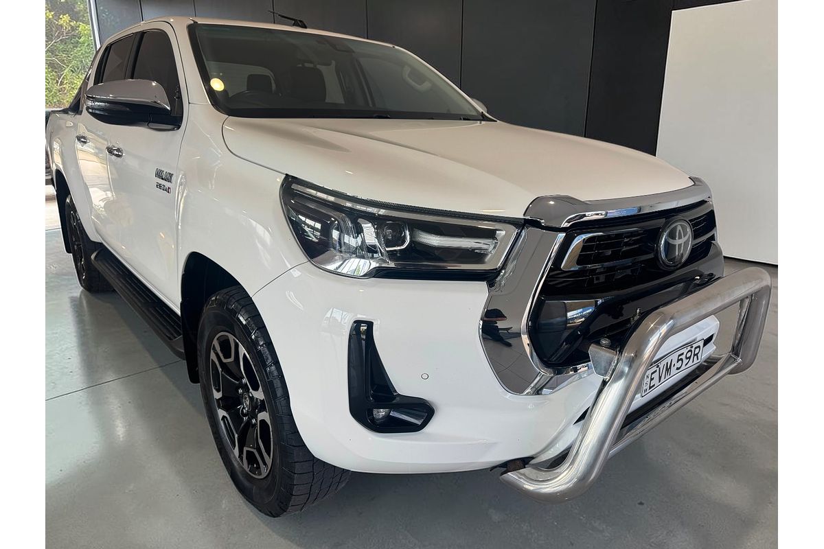 2021 Toyota Hilux SR5 GUN126R 4X4