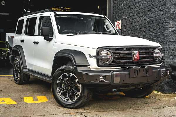 2026 GWM Tank 300 Lux Hi4-T PHEV P01