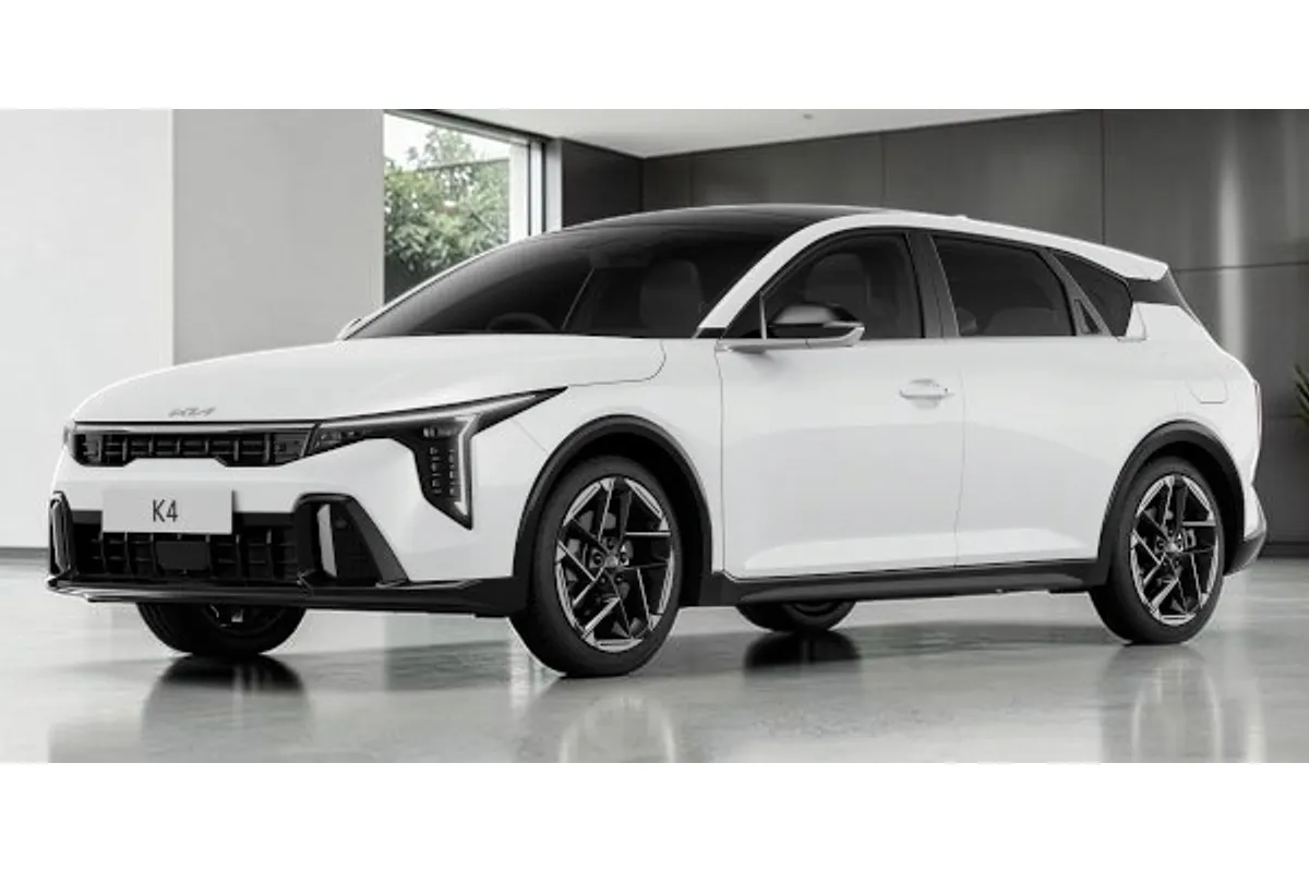 2025 Kia K4 GT-Line CL4m