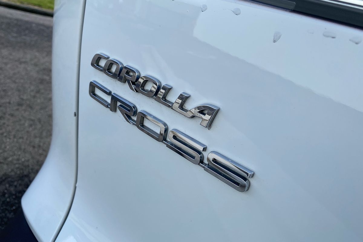 2024 Toyota Corolla Cross GX MXGH10R