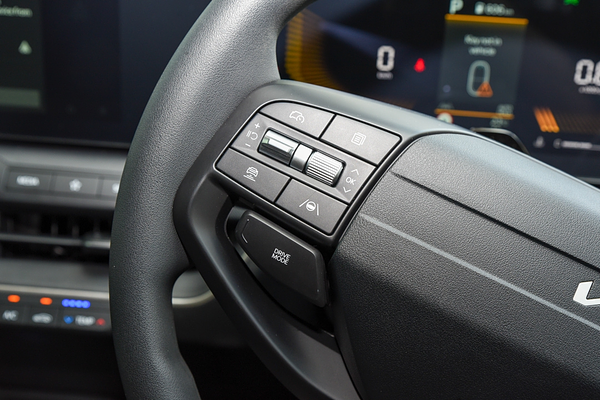 2026 Kia K4 S CL4m thumb-13