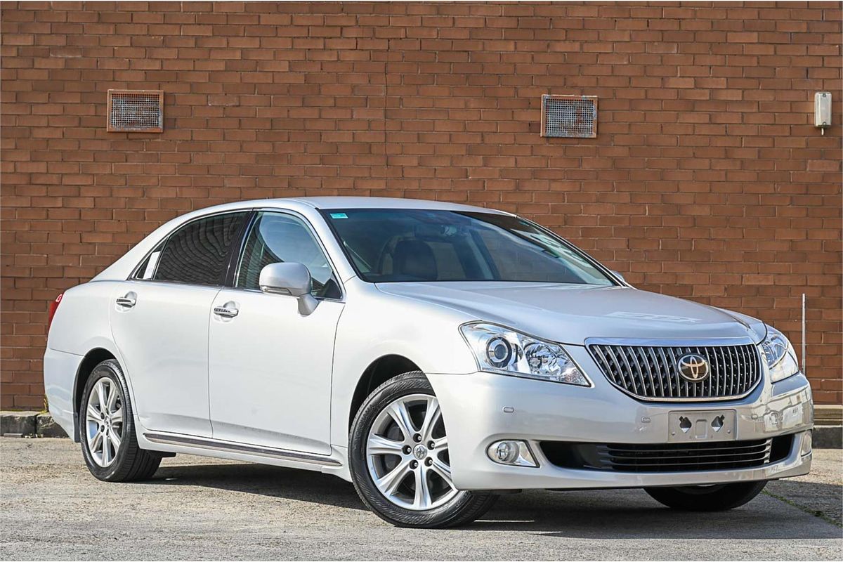 2009 Toyota Crown G Type URS206