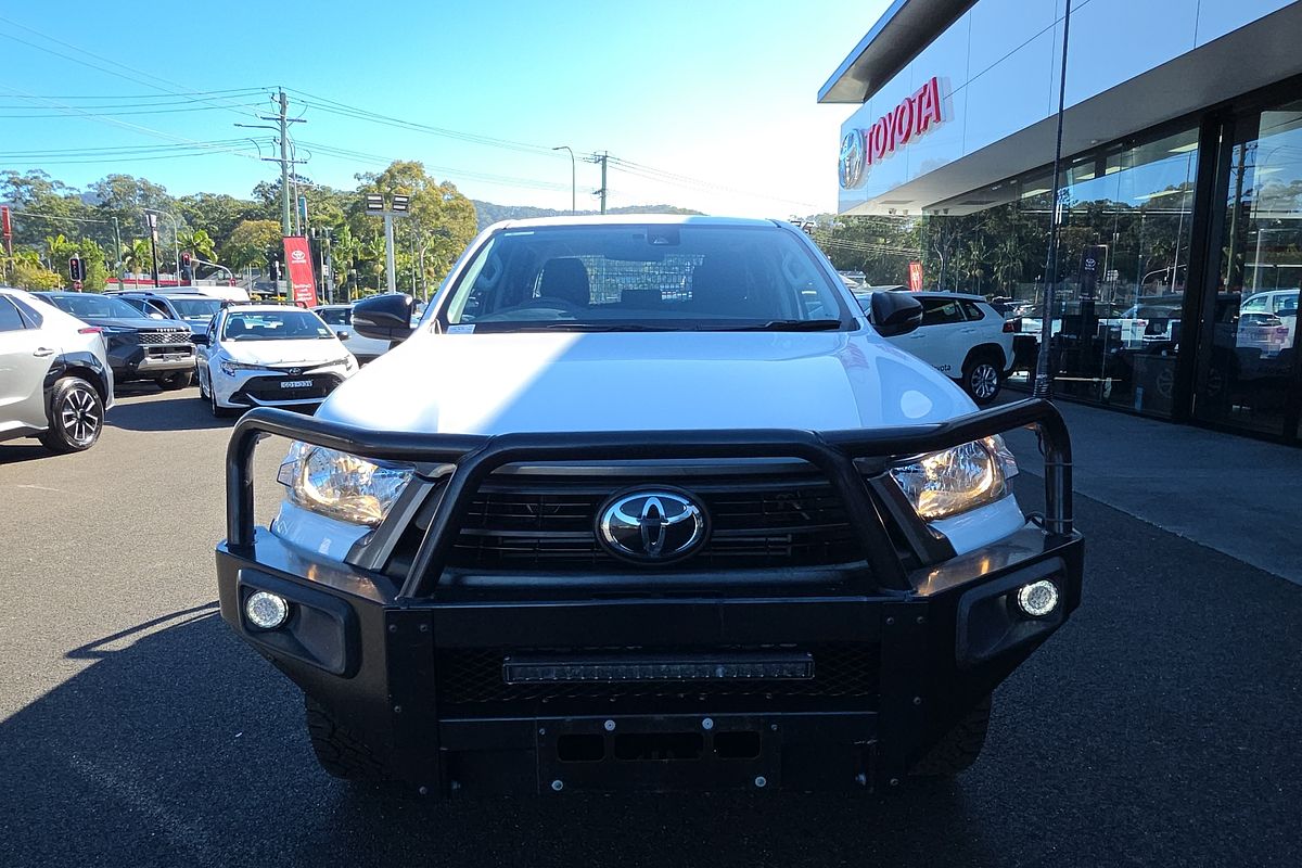 2023 Toyota Hilux SR GUN126R