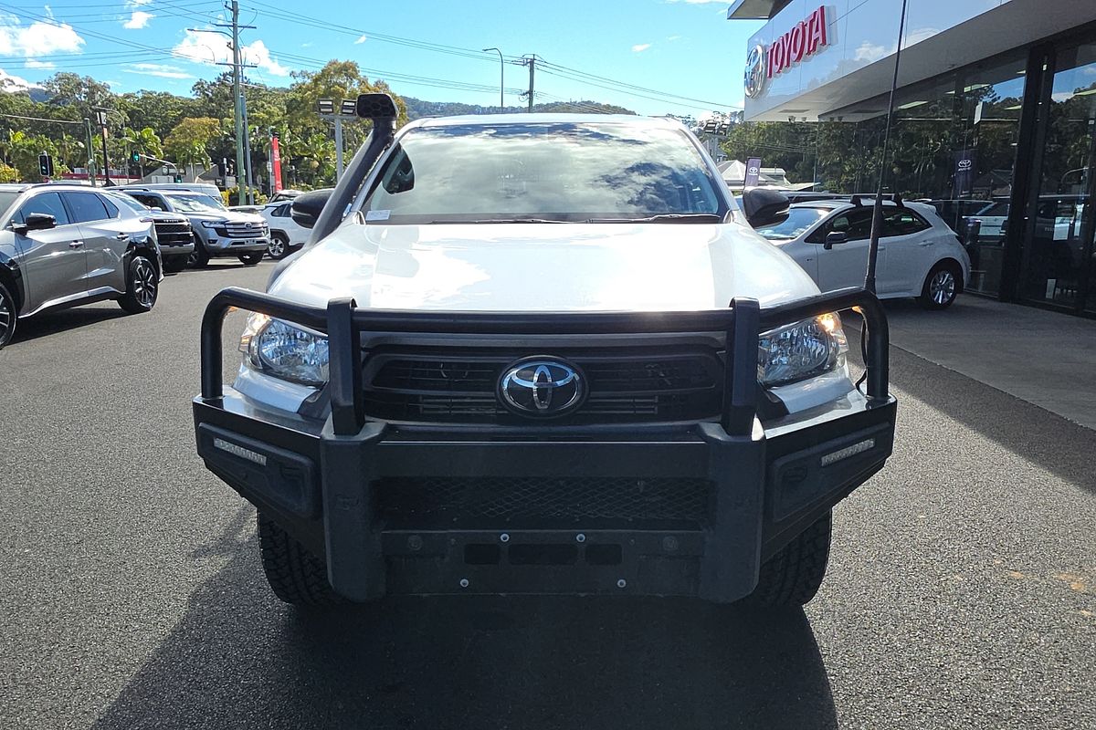 2023 Toyota Hilux SR GUN126R