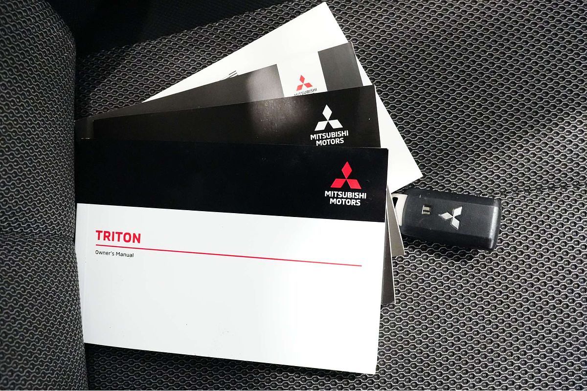 2021 Mitsubishi Triton GLS MR 4X4