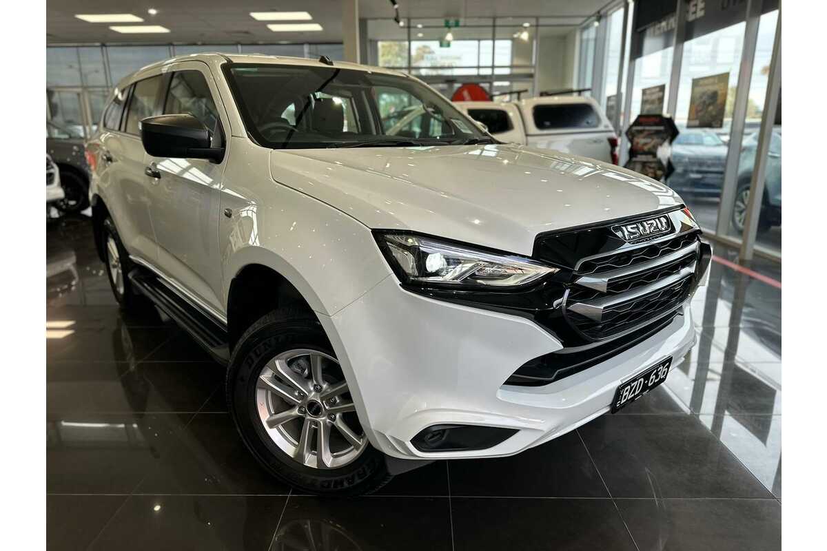 2021 Isuzu MU-X LS-M